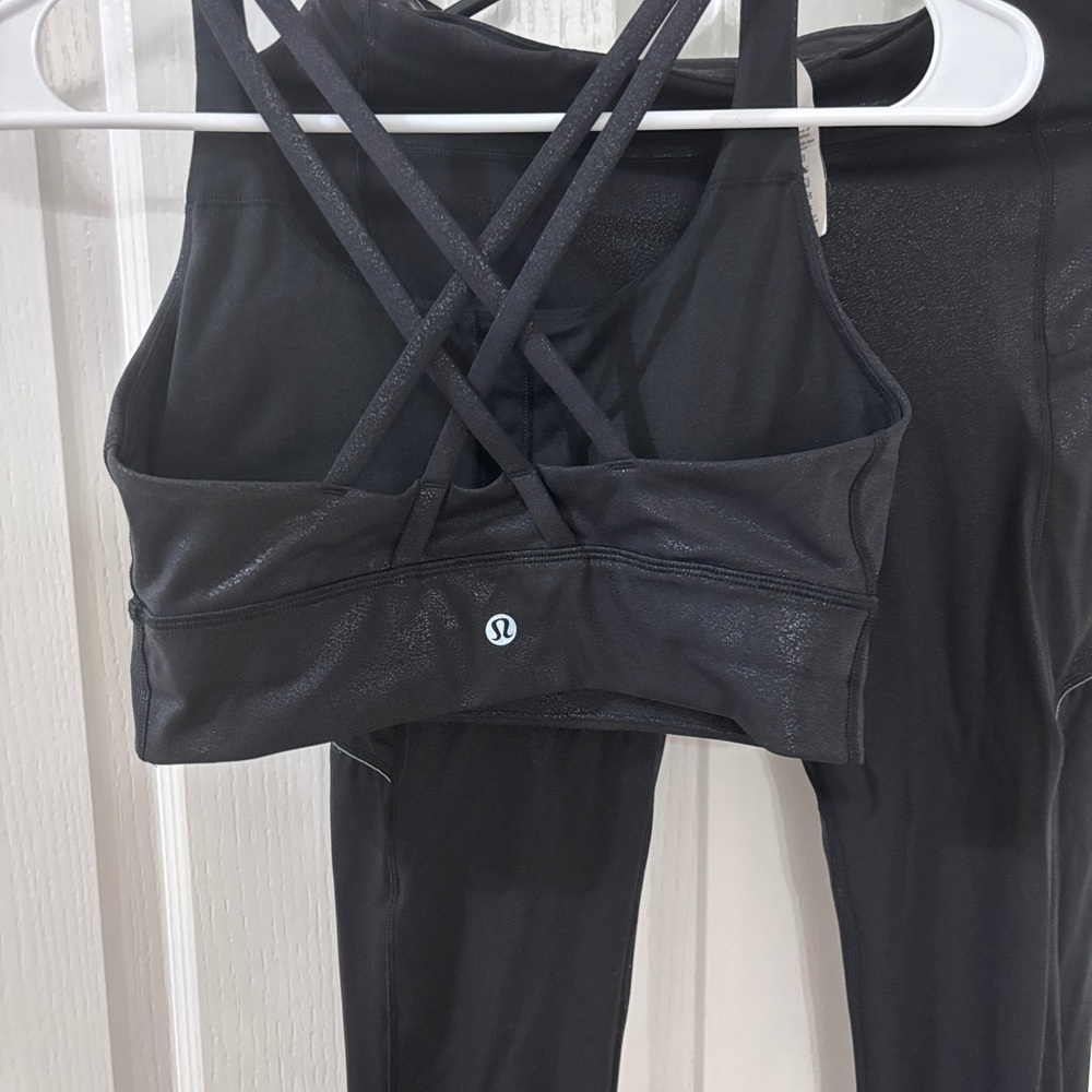 SET of 2- Lululemon Speed Up Black Foil and Energy Bra in size 6 - Picture 11 of 12